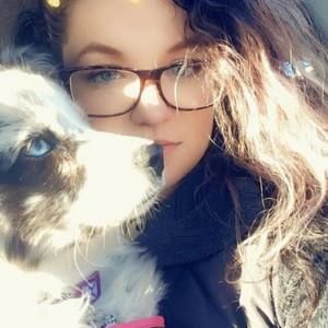 Meet your Posher, Oly